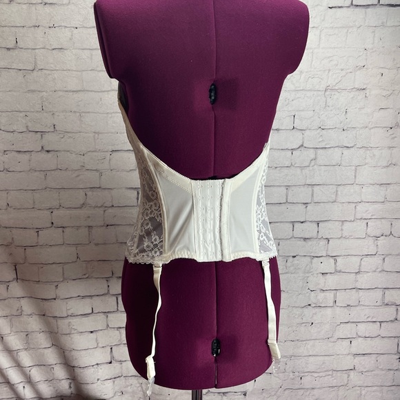 Va Bien 34C white lacy strapless bustier NWT - Picture 2 of 8